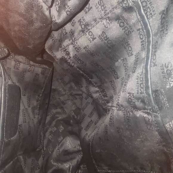 MICHAEL Michael Kors Black Hobo Bag - Picture 5 of 5